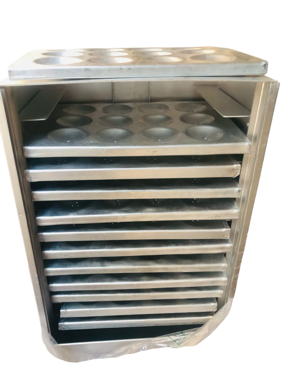 Aluminium Commercial Big Size Idli Gas Steamer, 120 Pieces Idli Maker, 10 Trays, Heavy Duty, Regular Size Idli