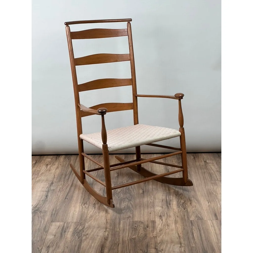 Antique Shaker #7 Shawl Back Rocker Attr. Mount Lebanon Shakers c. Early 20th Century