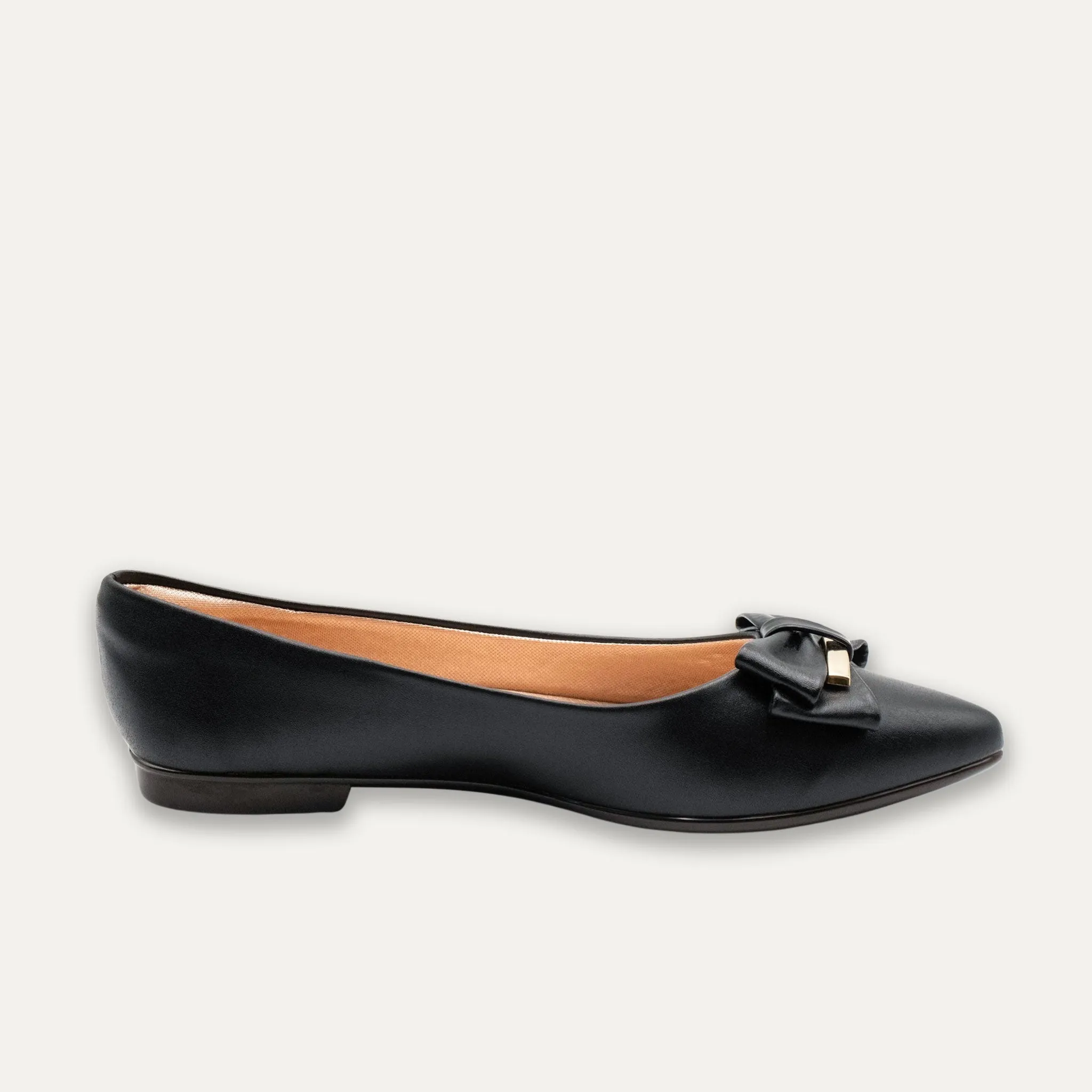 Belkis Black Pointed Toe Flats