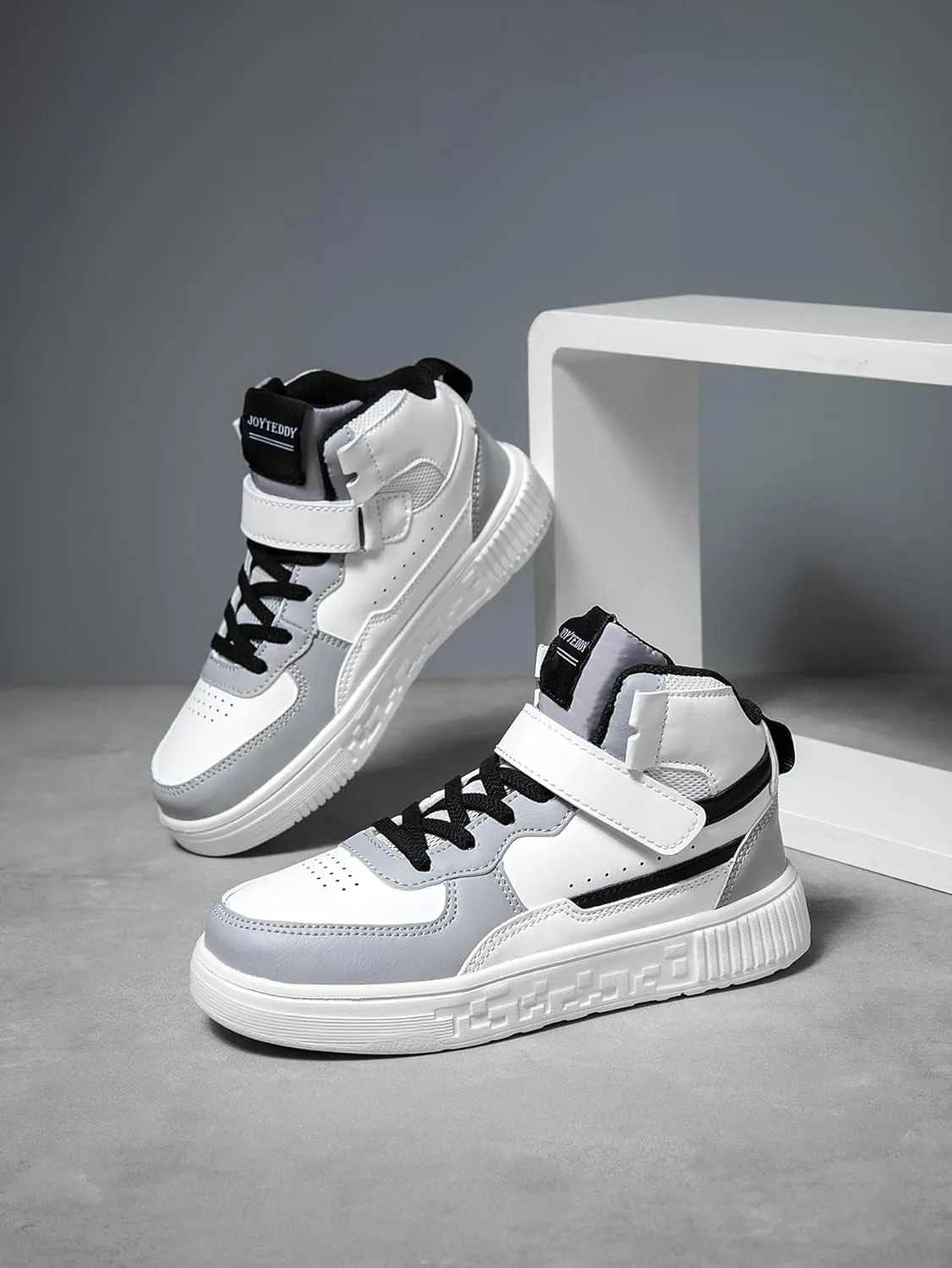Boy Girl Board Shoes Non-Slip Outdoor Adjustable Strap Closure High Top Sneakers for Little Kids/Big Kids Age 6-12 Years