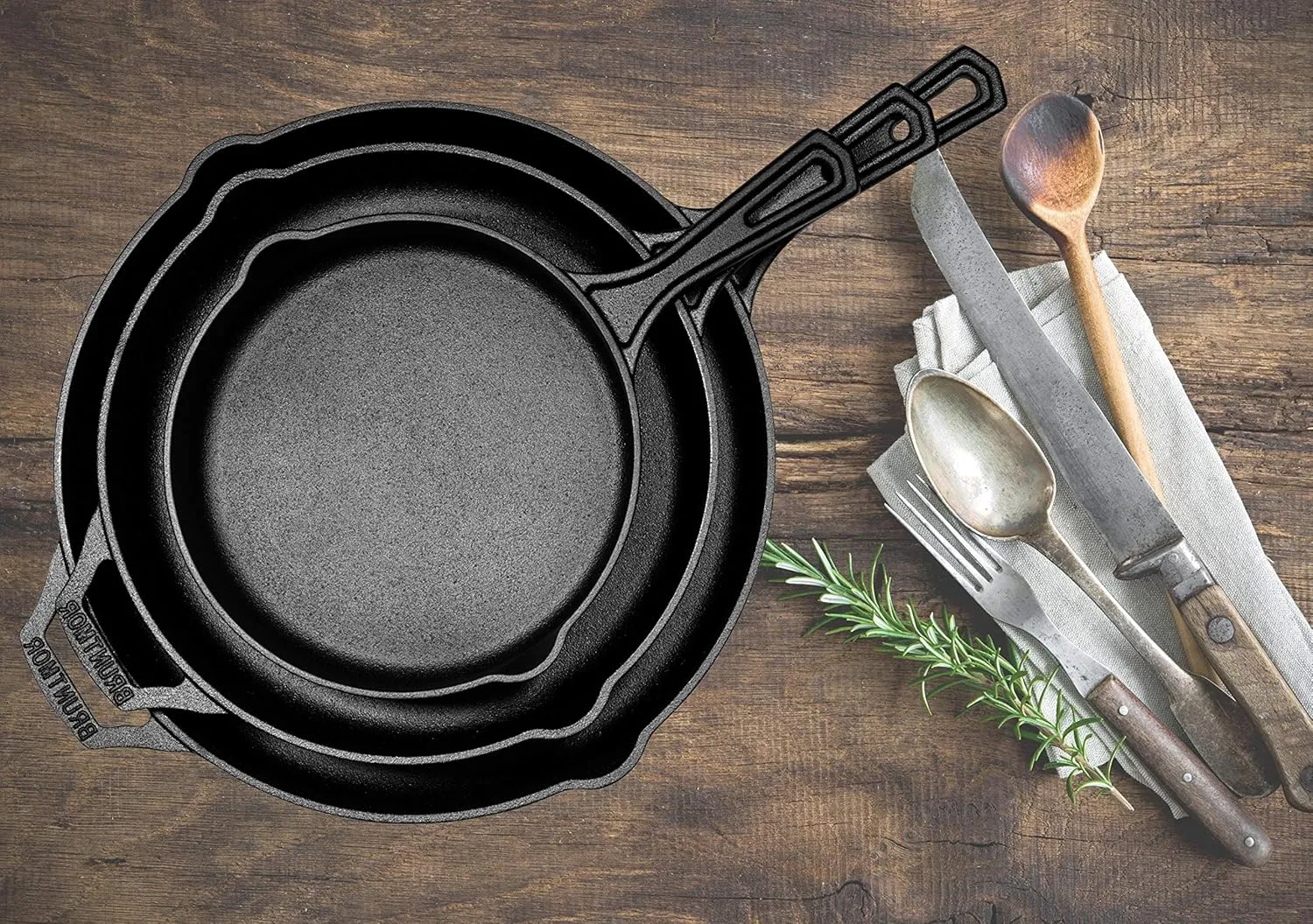 Bruntmor 8, 10 and 12 Inch Pre-Seasoned Frying Pan Set of 3, Oven Safe Skillet, Grill Pan Set, Nonstick Cookware with Side Drip Lips, Black