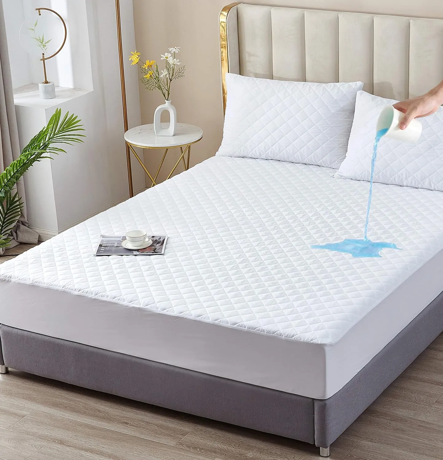 California King Waterproof Mattress Protector, Quilted Cooling Fitted Bed Mattress Cover Pad, 13"-15" Deep Pocket, Soft and Noiseless Machine Washable, Vinyl Free