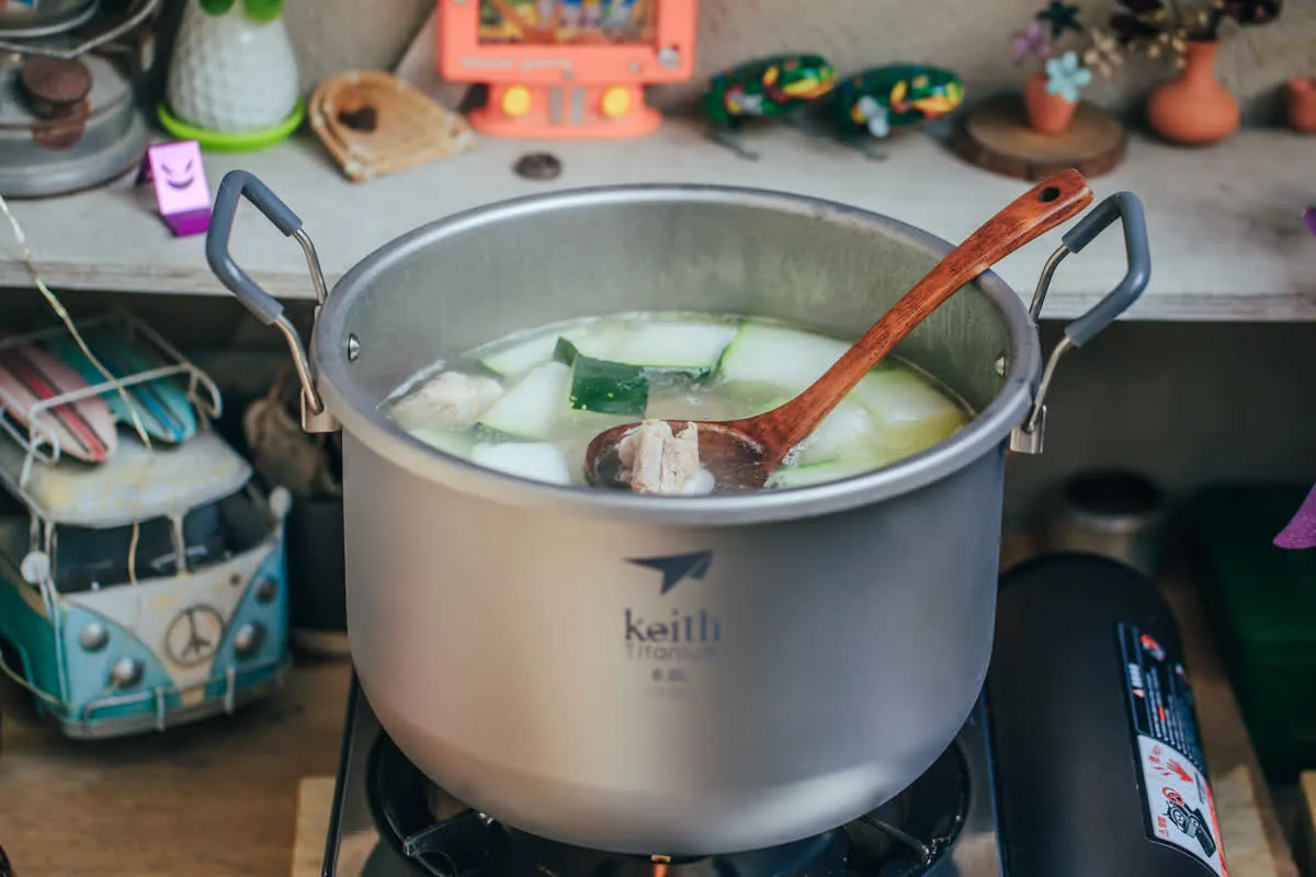 Casseroles en Titane