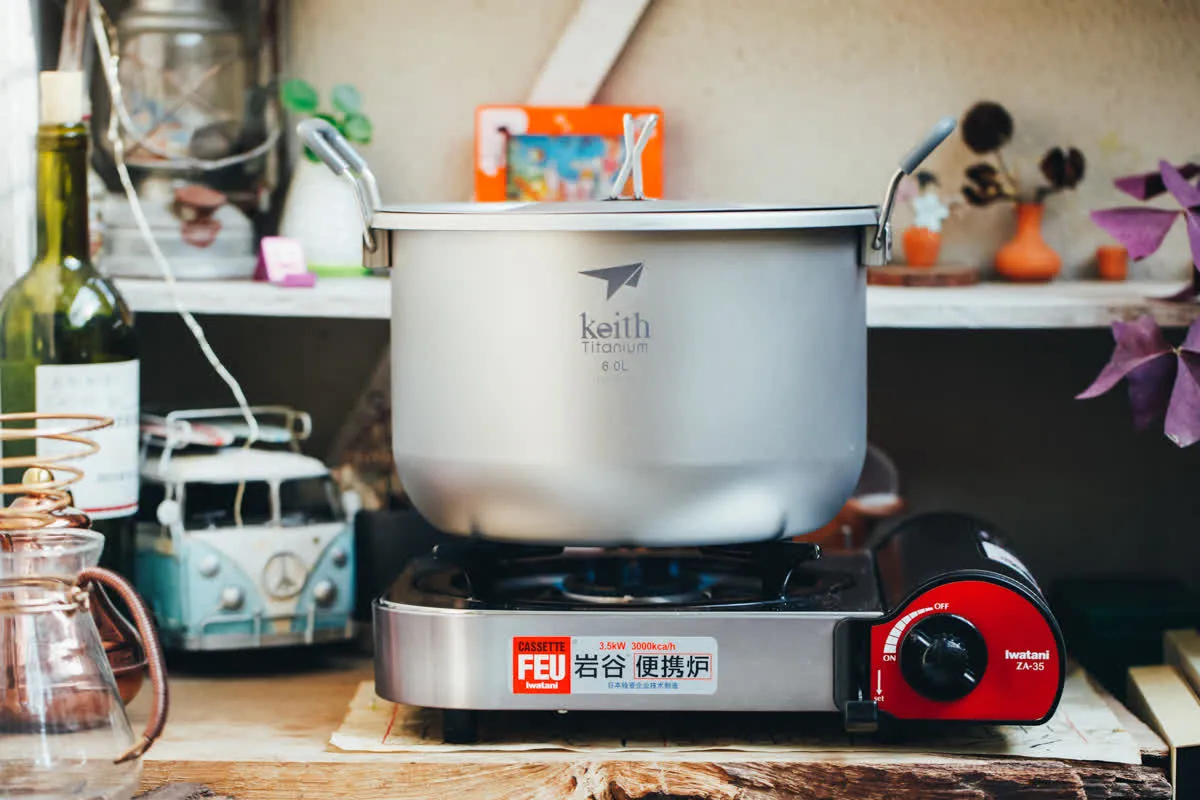 Casseroles en Titane