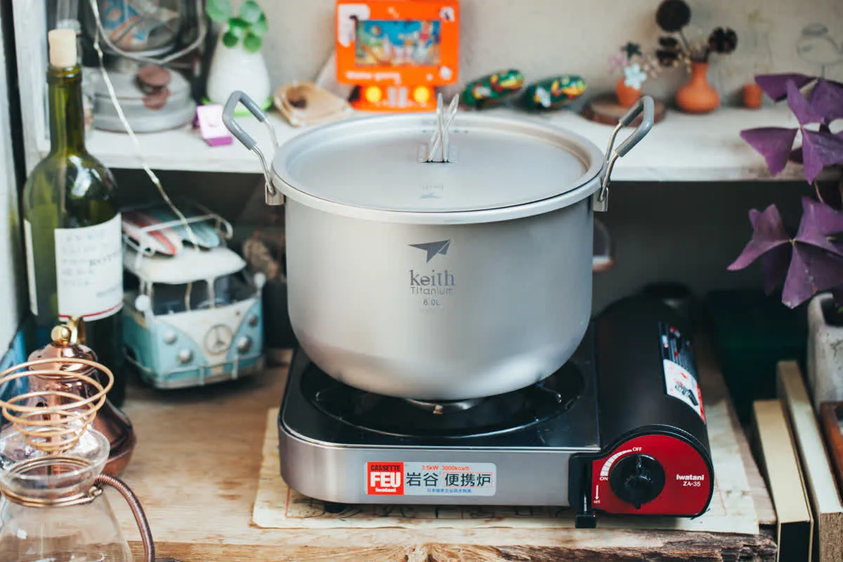Casseroles en Titane