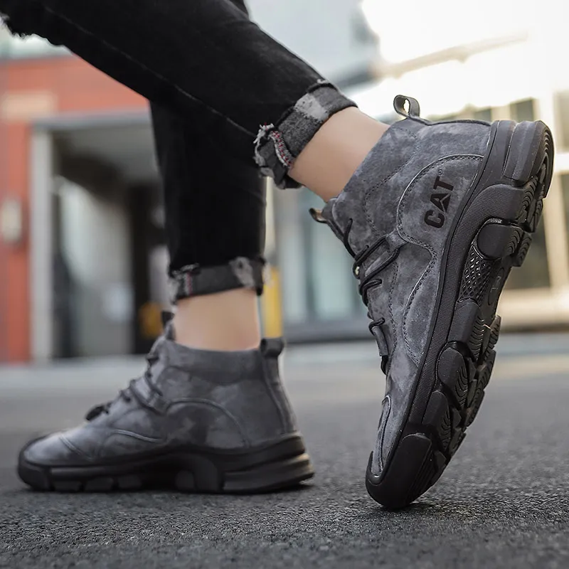 CAT® Frontier Boots