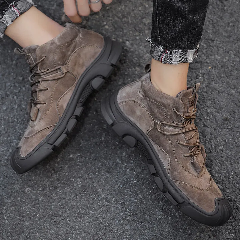 CAT® Frontier Boots