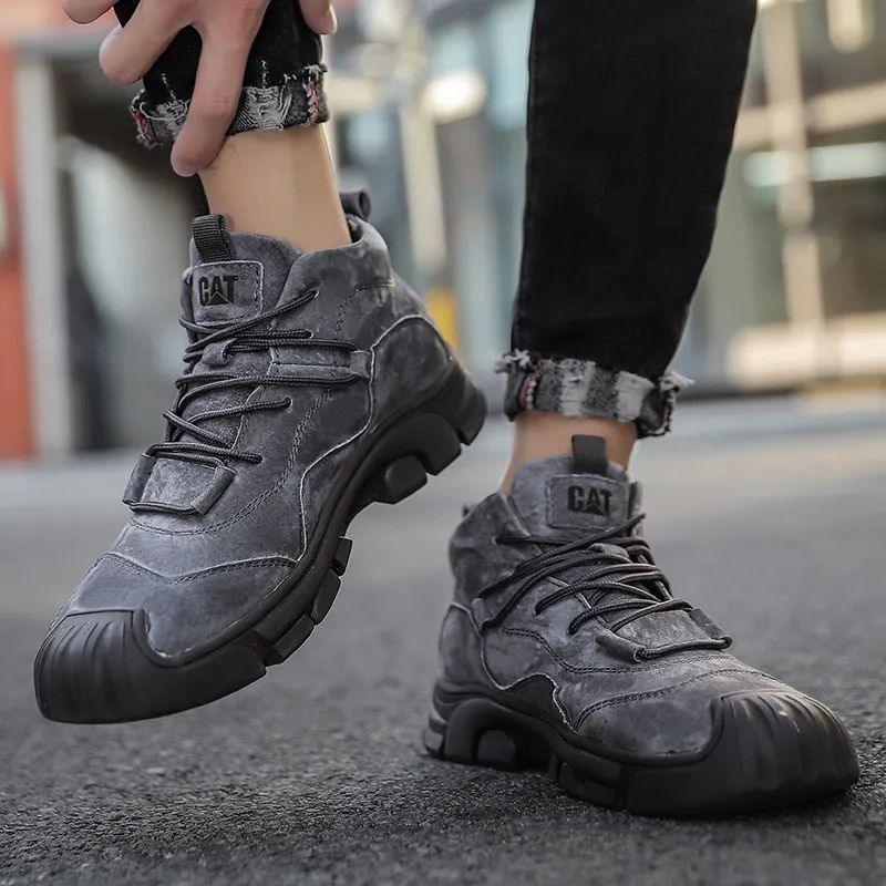 CAT® Frontier Boots