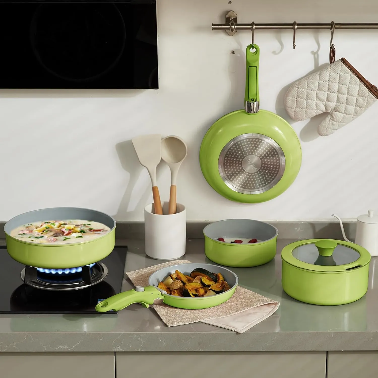 Green Non Stick Pot and Pan Sets with Removable Handle, Ceramic Cookware Set Detachable Handle, Induction Kitchen Camping Stackable Pots Pans, Dishwasher/Oven Safe, Avocado, PTFE/PFOA/PFOS Free