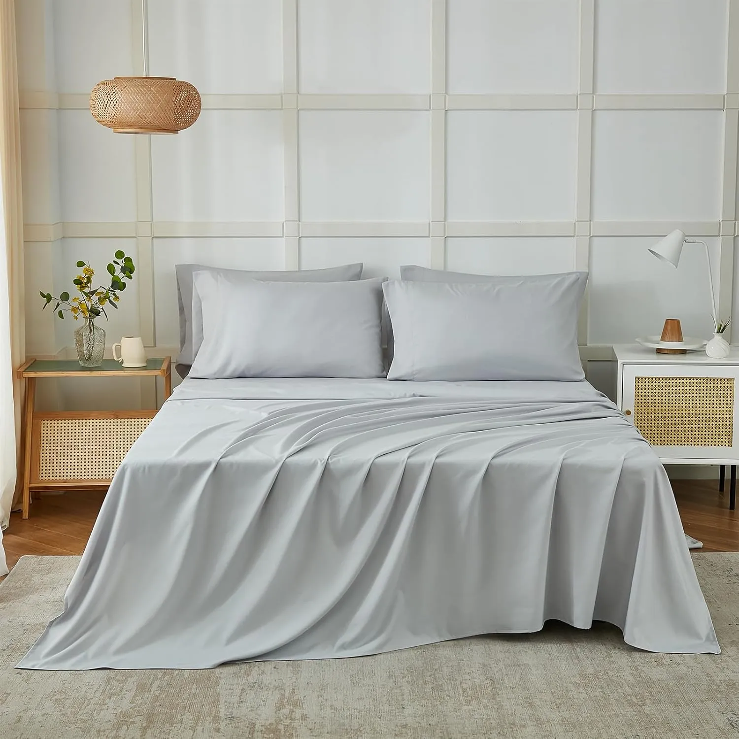 ILAVANDE Queen Sheets Set 6 Piece,Hotel Luxury Super Soft 1800 Series Microfiber Queen Bed Sheets Set-Wrinkle Free & Breathable-14 Deep Pocket Sheets for Queen Size Bed(Queen,Light Grey)