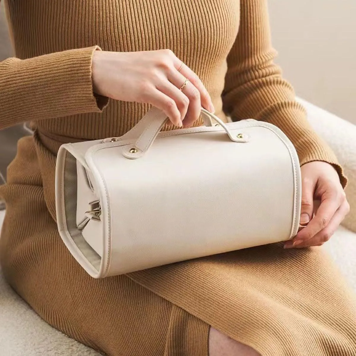 Large Travel makeup bag,Makeup bag,Leather Cosmetic Bags For Women,Leather Waterproof Cosmetic Bag,Detachable 4 in 1 Travel Toiletry Bag for Women,Portable Organizer(1, Brown)