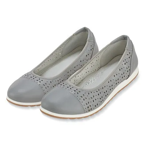 Lazer Cut-Out Comfortable Cushioned Shoes