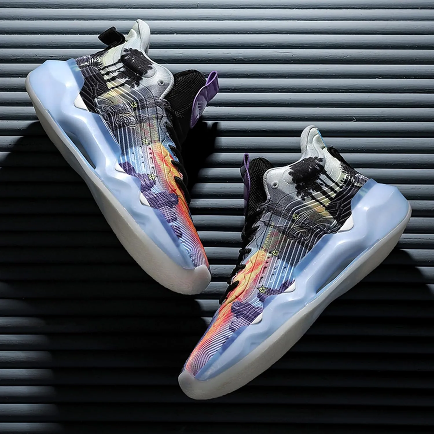 Men's High-Top Basketball ShoesWear-Resistant and Anti-Slip Soles Running Shoes Graffiti Design Fashionable Sports Shoes