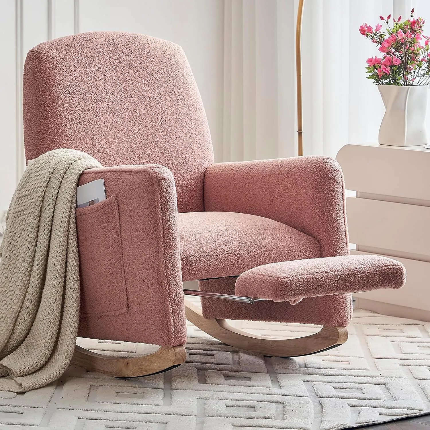 Modern Rocking Chair Nursery, Comfy Glider Nursery Chair with Foot Rest, Upholstered Rocker with Pocket, Accent Reading Armchair with Solid Wood Base for Living Room, Bedroom, Lounge Room (Pink)
