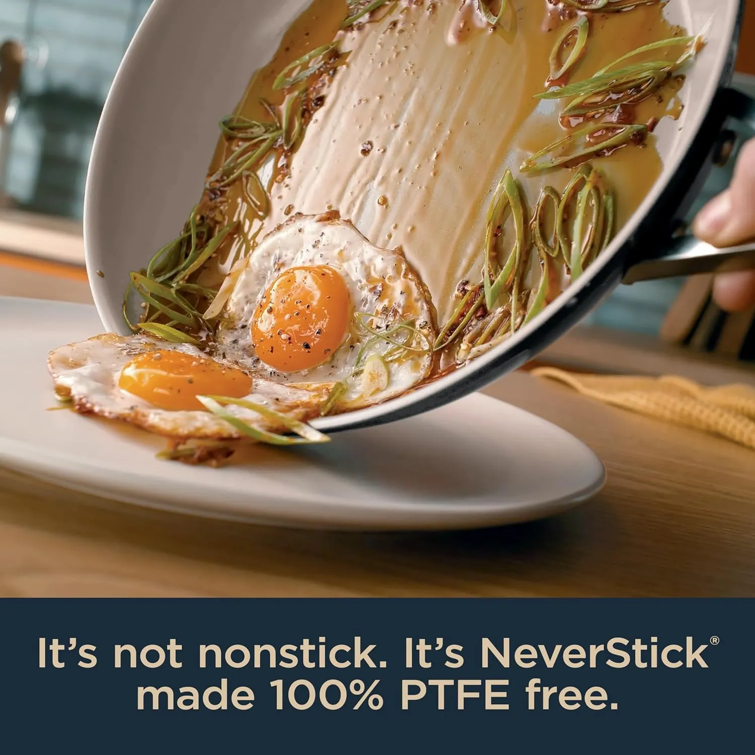Ninja Ceramic Pro 12" Fry Pan, Non-Stick Pan, PTFE Free, Ceramic Coated, Stainless Steel Handle, Stove to Oven Safe to 660°F, All Stovetops & Induction Compatible, Black, CW30030BK