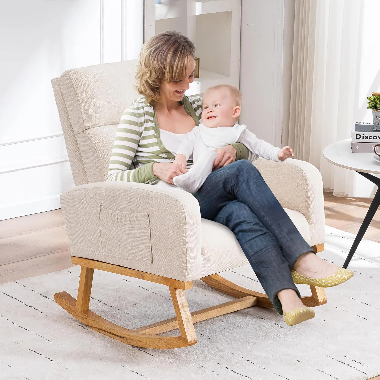 Nursery Rocking Chair, Comfy Rocker Armchair for Nursery with Solid Wood Legs, Modern Nursing Glider Rocking Chair Living Room, Bedroom, Beige