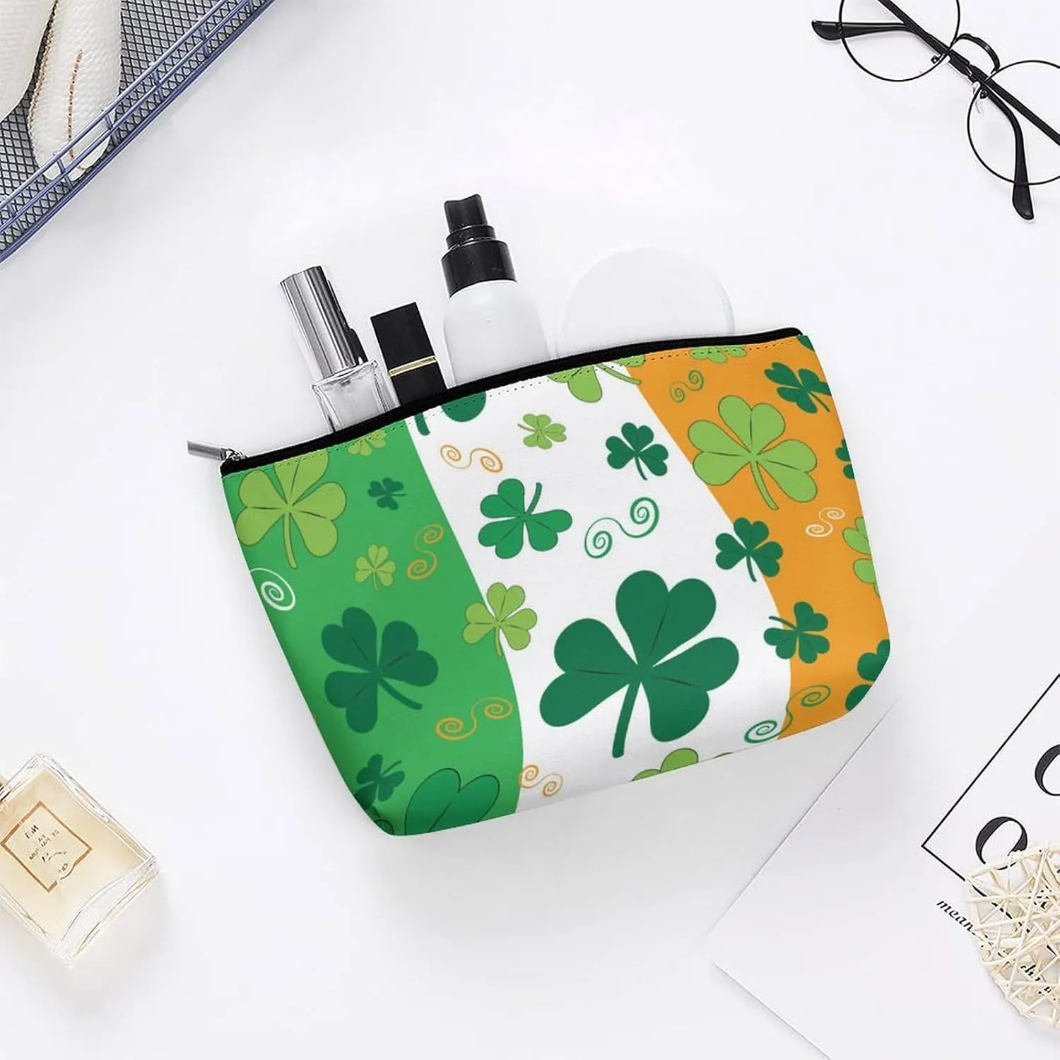 Shamrock Patterns Makeup Bag For Women-Cosmetic Bags Aesthetic Design Ladies Tote Bag for Women,Travel Toiletry Bag with Zipper