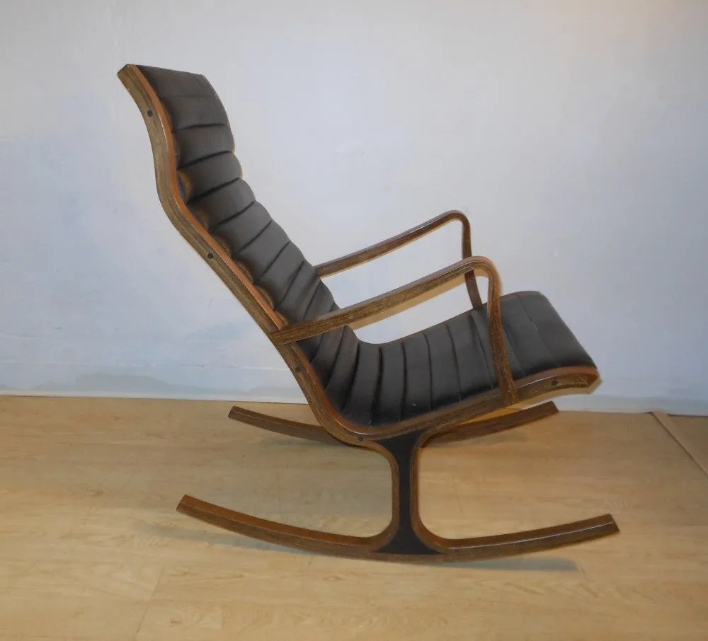 Tendo Mokko Rocker