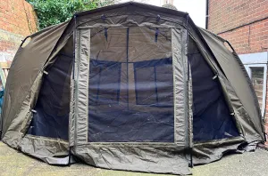Trakker Tempest 200 Bivvy   Skull Cap