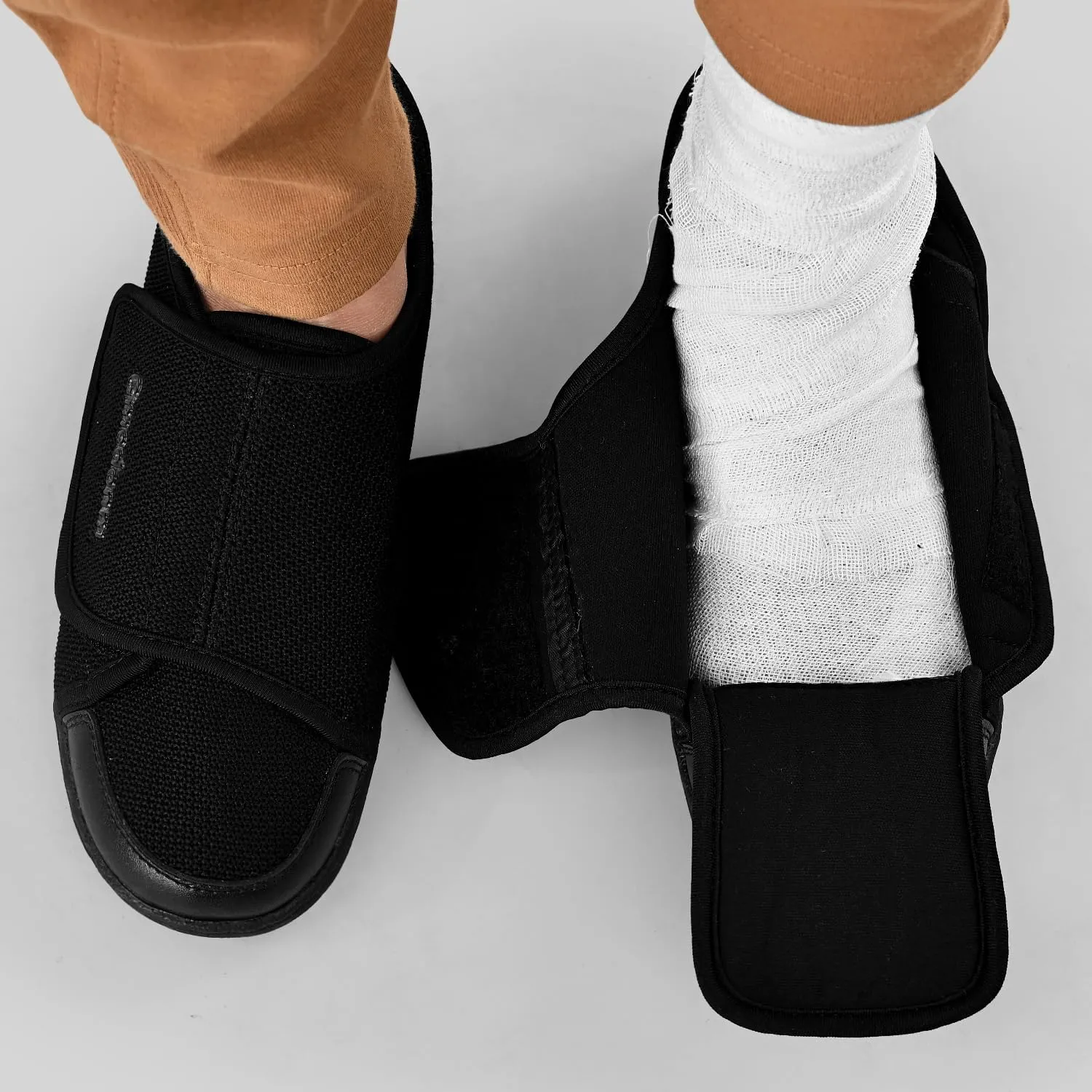 Women's Diabetic Shoes Easy Put on with Adjustable Lightweight for Edema Plantar Fasciitis Bunions Arthritis Neuropathy Wide Width Swollen Feet Bottom Fattening and Widening Elderly Shoes
